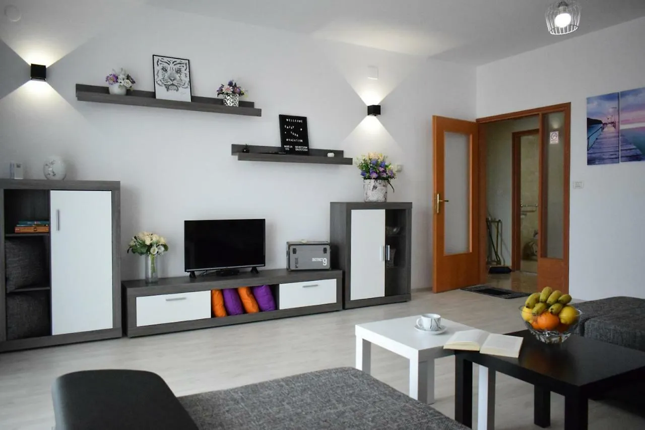 Ivoria - Apartments With A Swimming Pool Croatia