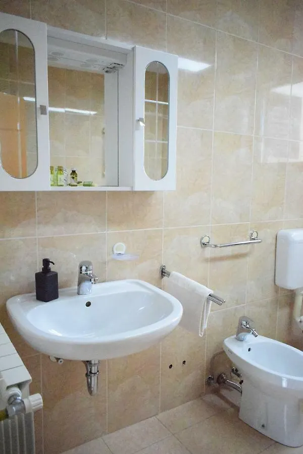 Ivoria - Apartments With A Swimming Pool