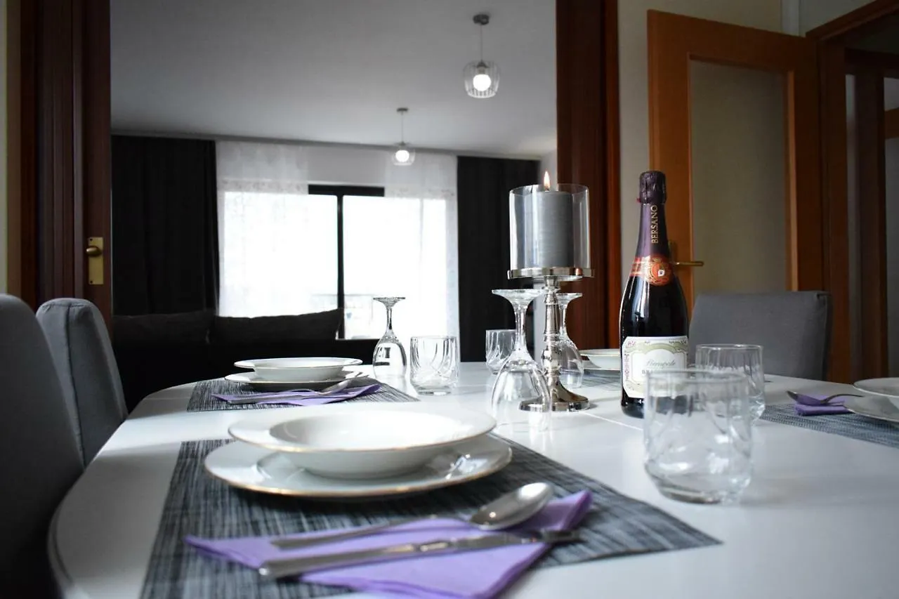 Ivoria - Apartments With A Swimming Pool