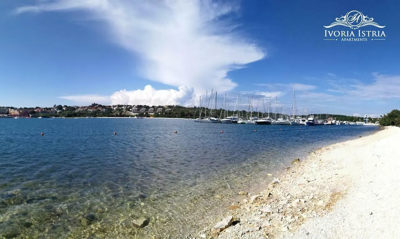 Ivoria - Apartments With A Swimming Pool Croatia