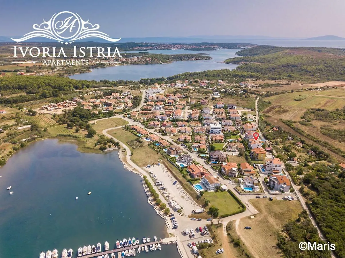Ivoria - Apartments With A Swimming Pool Croatia