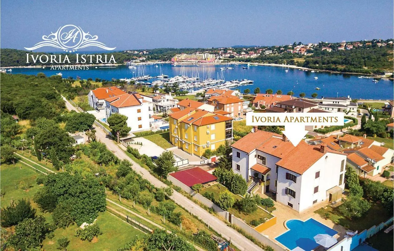 Ivoria - Apartments With A Swimming Pool  Banjole